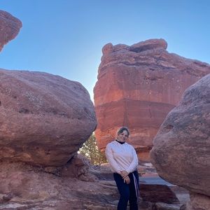 Meet your Posher, Leticia